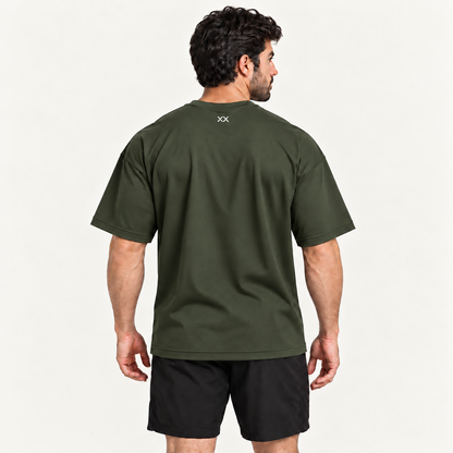 Camiseta Oversized Premium Grexx verde-militar — costas com símbolo XX na nuca
